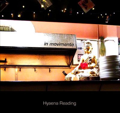In Movimento – Hyaena Reading